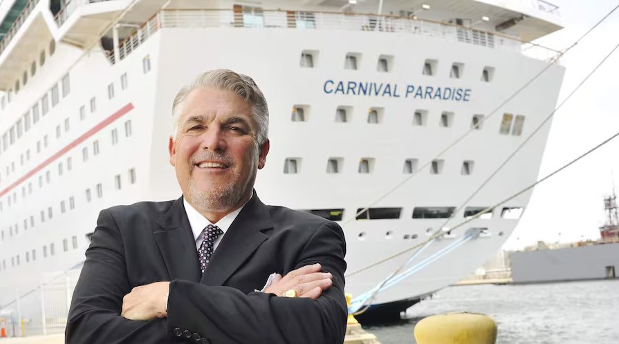 CT- Tampa port CEO’s pay this year nearly $1 million.png